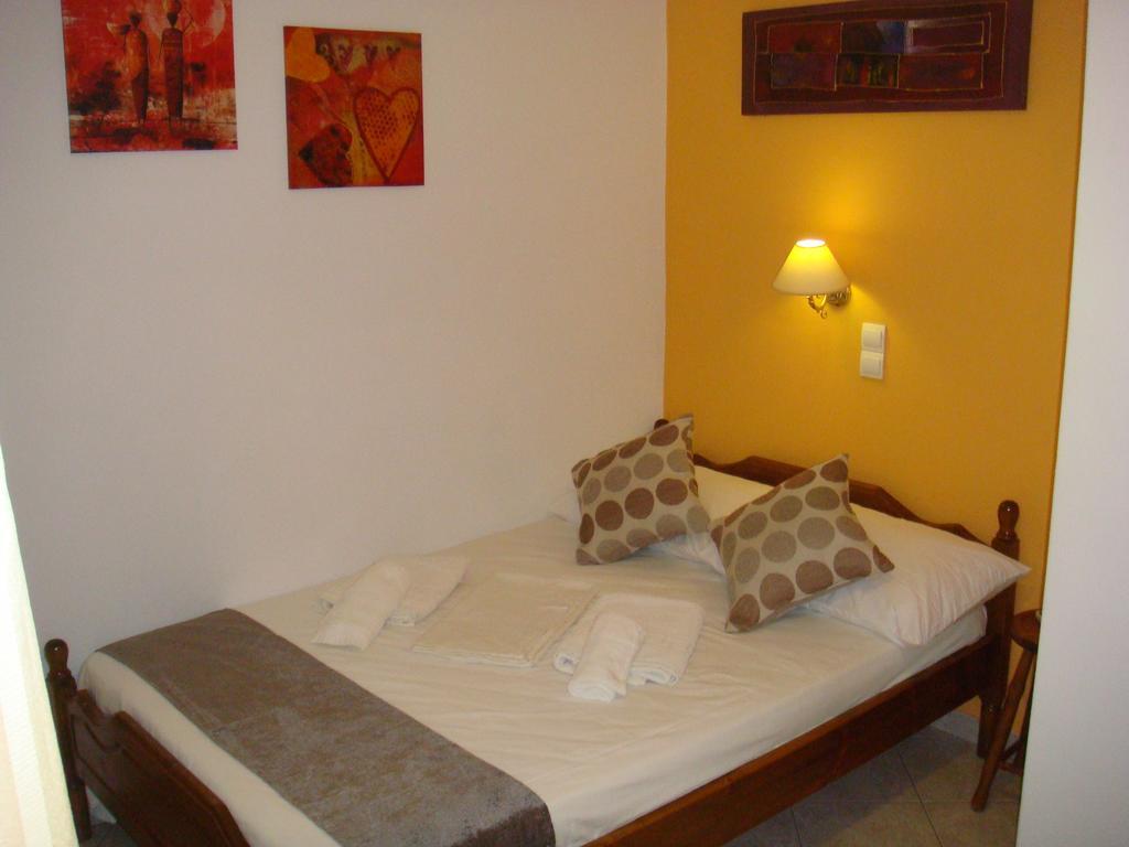 Boussetil Rooms Tínos Extérieur photo