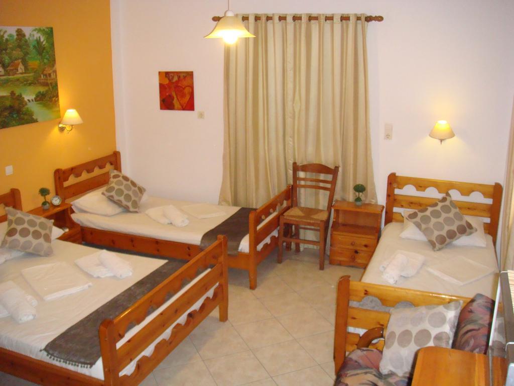 Boussetil Rooms Tínos Extérieur photo