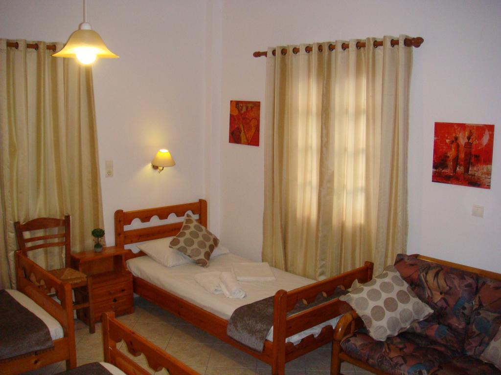 Boussetil Rooms Tínos Extérieur photo