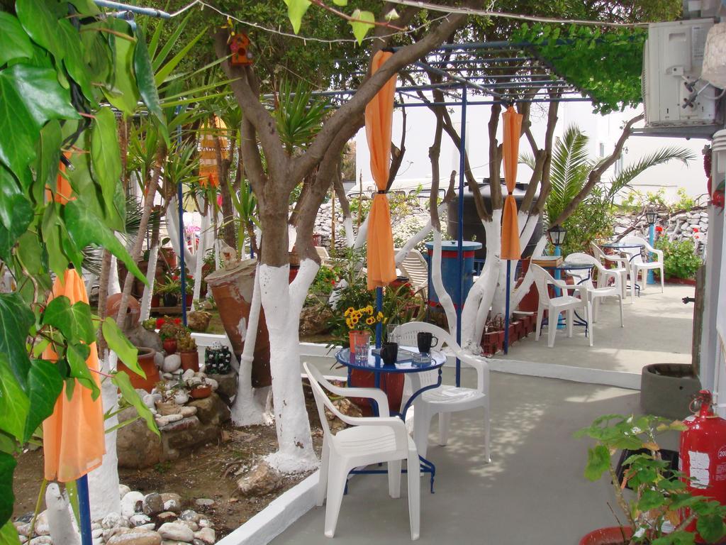 Boussetil Rooms Tínos Extérieur photo